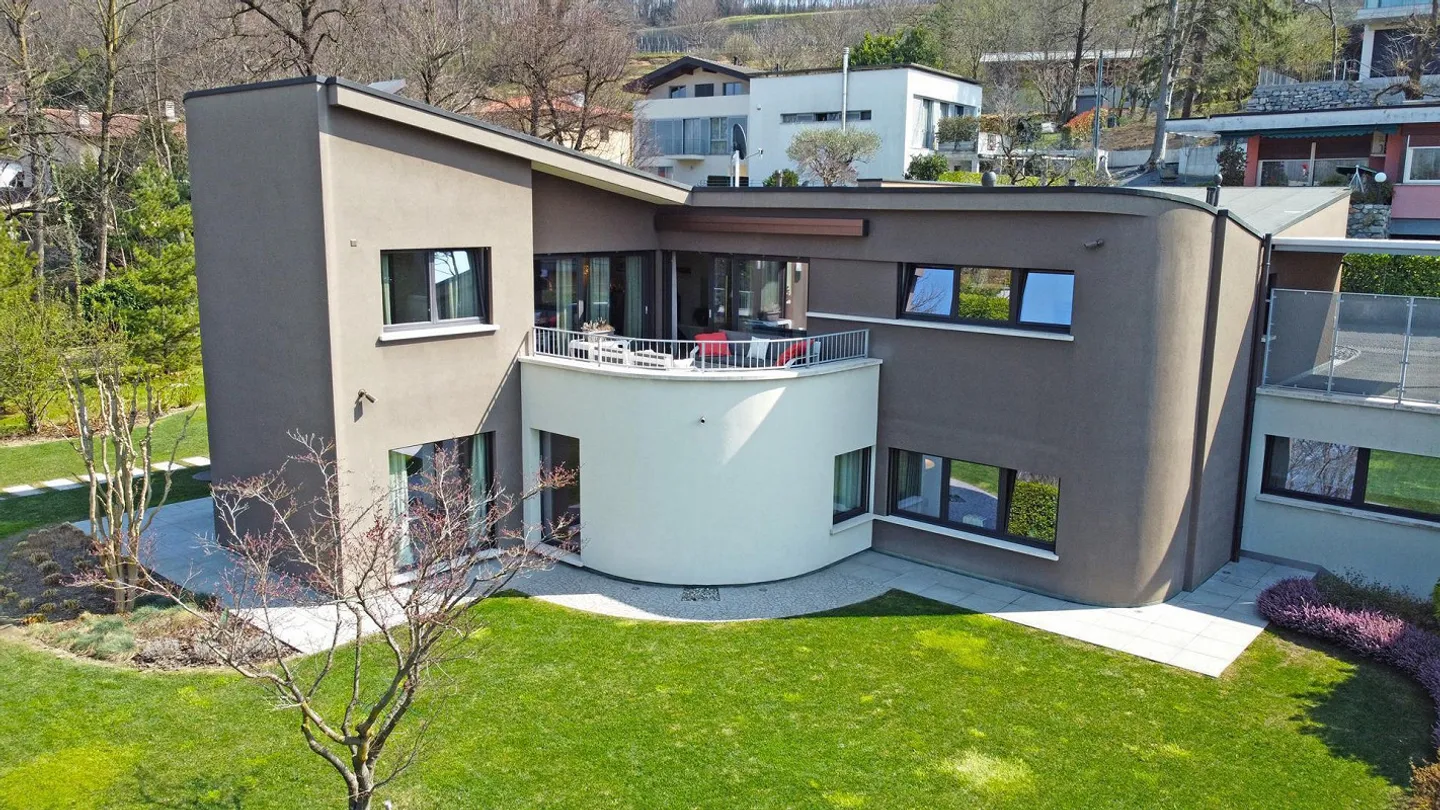 Mendrisio, raffinata villa singola con piscina - Foto 4 di 30