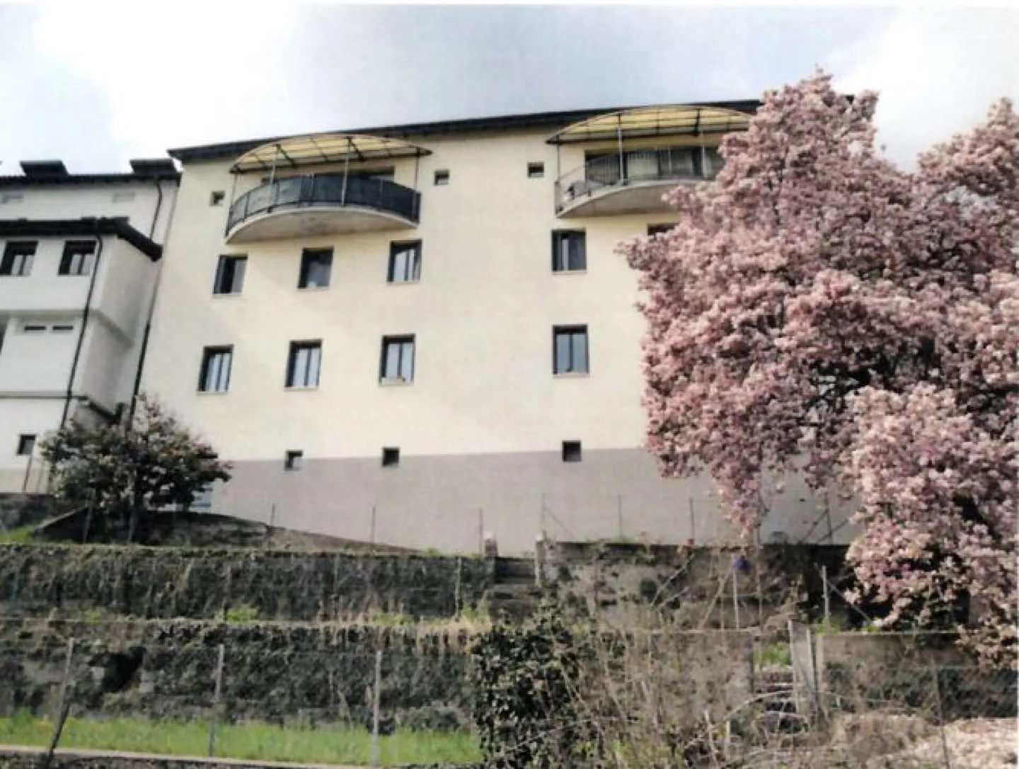 Cademario - 4.5 room apartment for rent - Photo 1 of 8