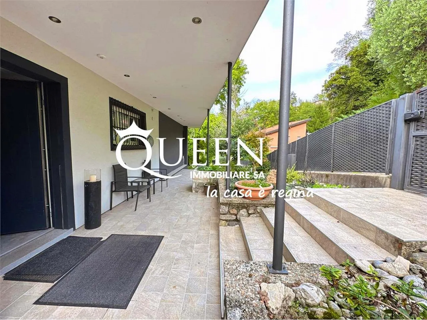 Vacallo: Villa con 5.5 camere, 260 m², grande terreno, posizione dominante - Foto 11 di 13