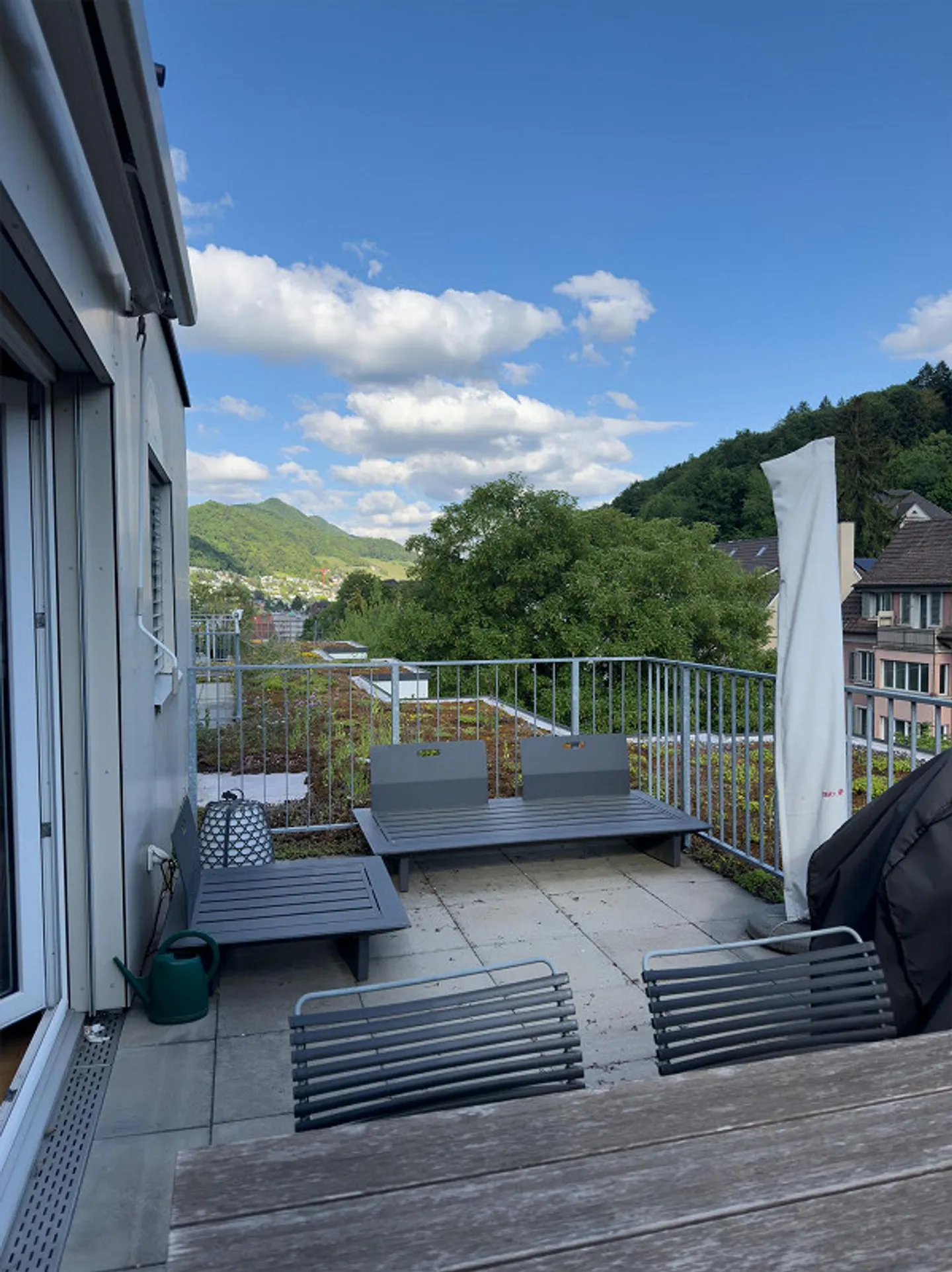 Moderno appartamento attico con 2 camere da letto con balcone e bella vista a Baden - Foto 12 di 13