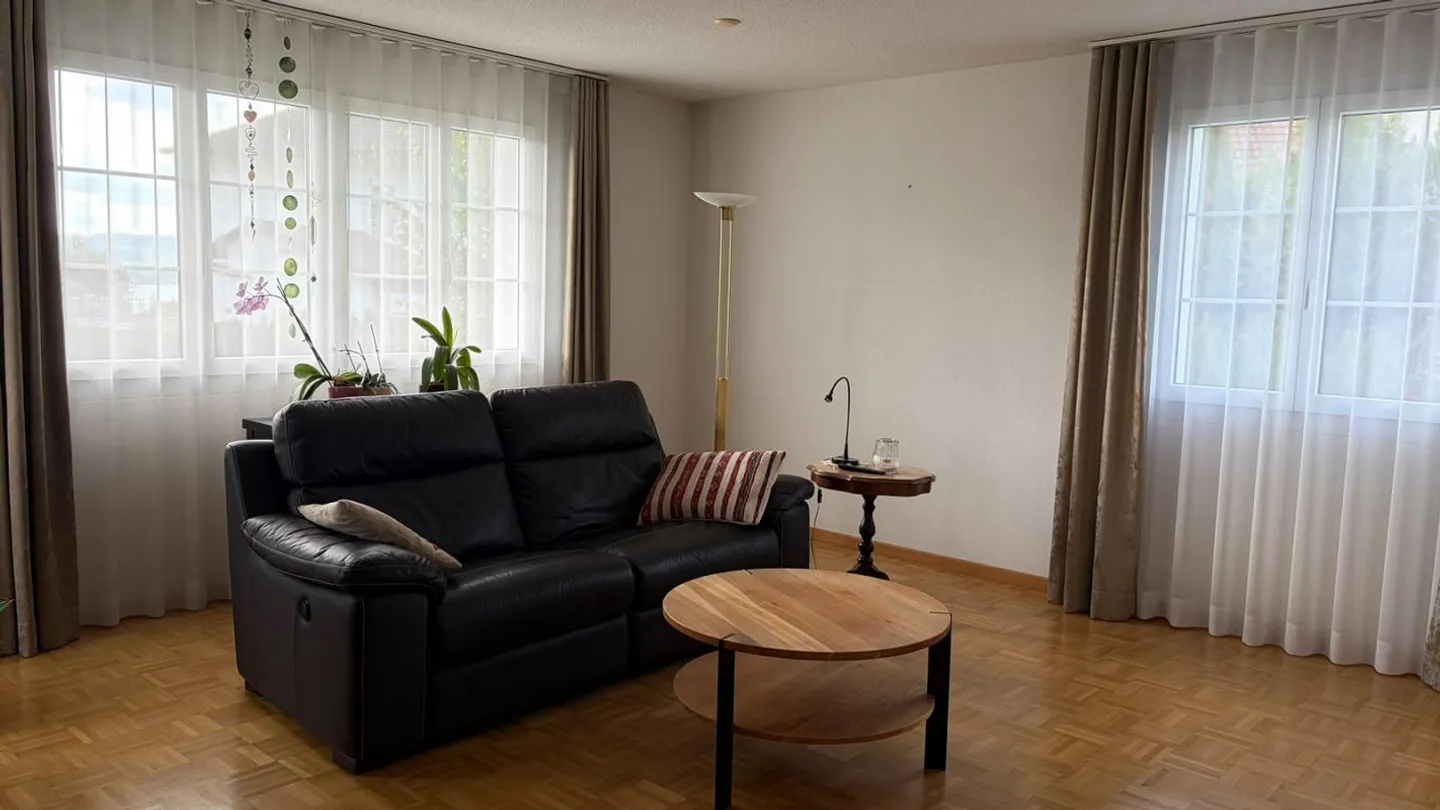 Charmante maison individuelle avec beaucoup d'espace extérieur - Photo 6 sur 12