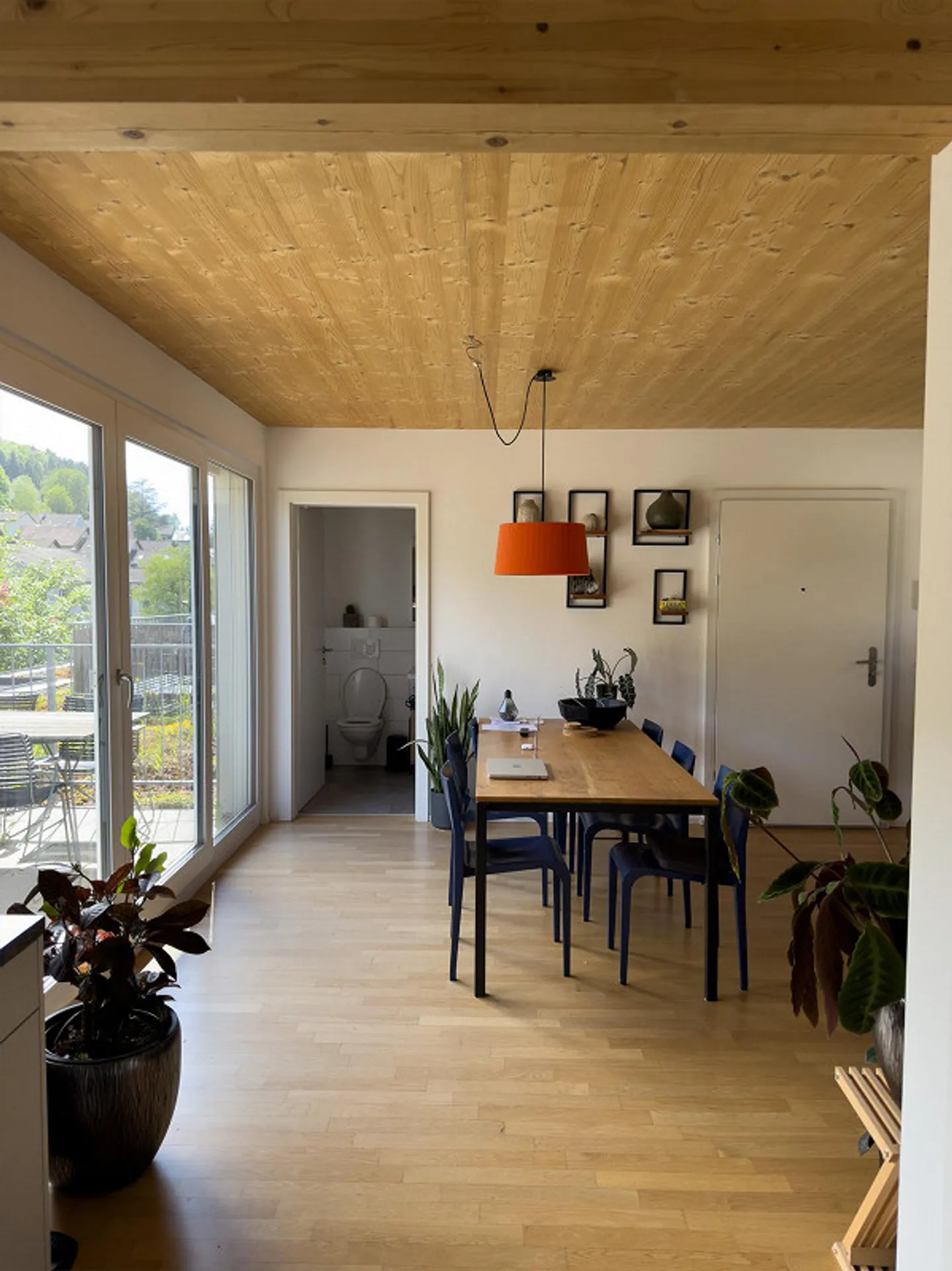Moderno appartamento attico con 2 camere da letto con balcone e bella vista a Baden - Foto 1 di 13