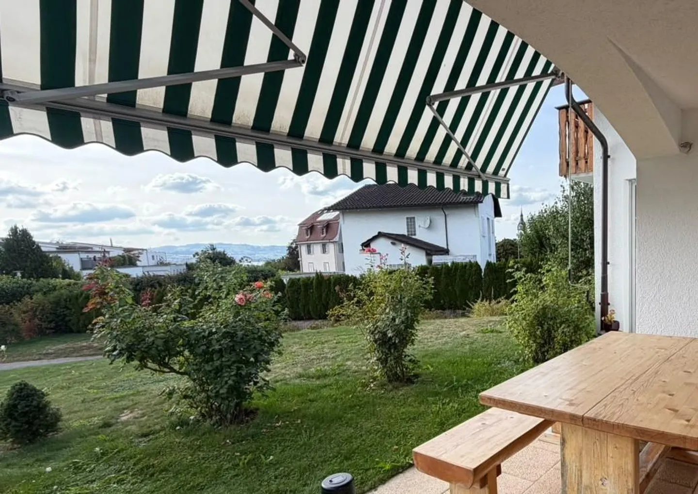 Charmante maison individuelle avec beaucoup d'espace extérieur - Photo 12 sur 12