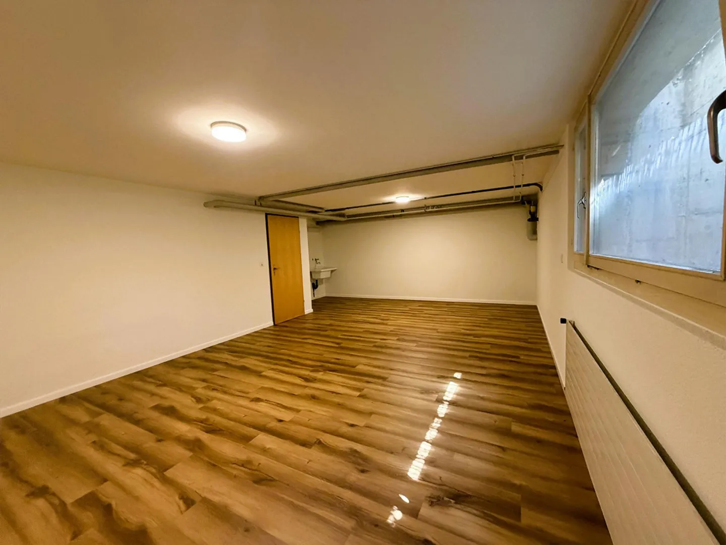 Salle de loisirs à louer – 33 m² dans un emplacement central à Bâle - Photo 2 sur 5