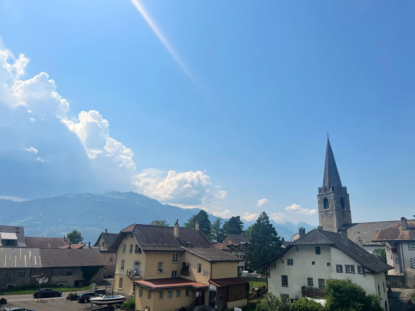 Spacious 3-room apartment - Photo 6 of 7