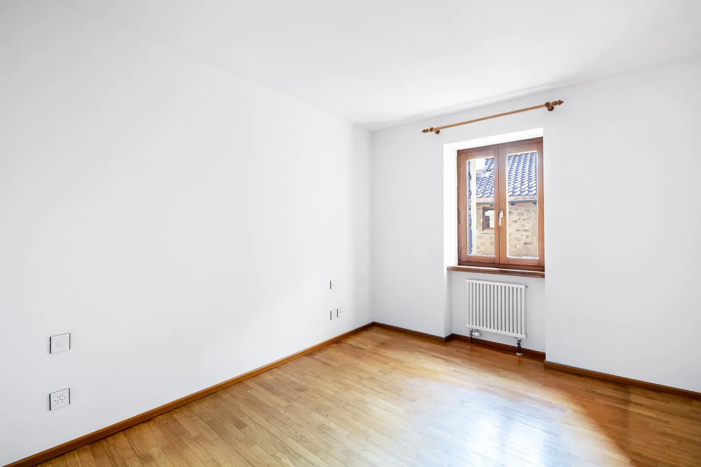 7-room House - Photo 3 of 10