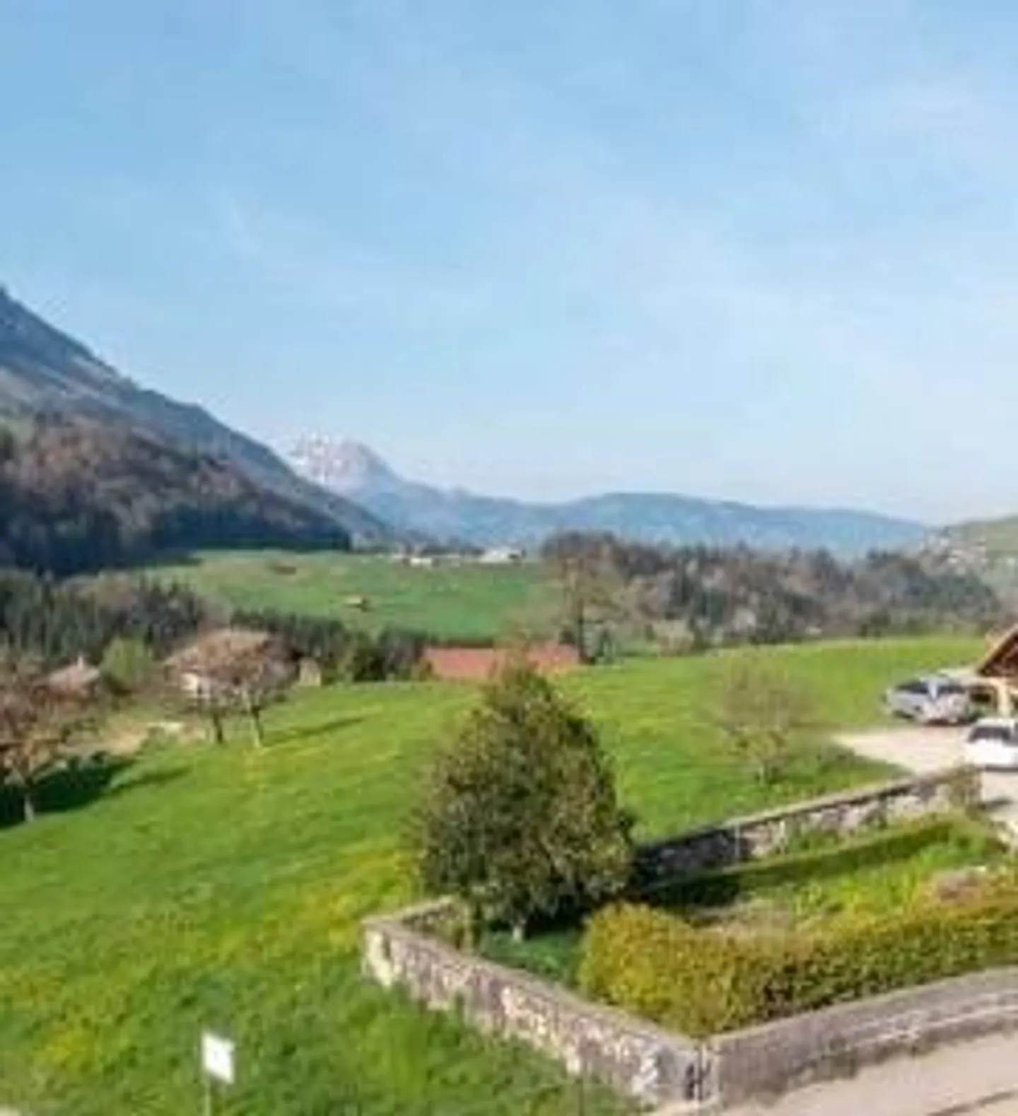 Magnifique et spacieux appartement en attique, de haute qualité, au cœur de Charmey - Photo 1 sur 10