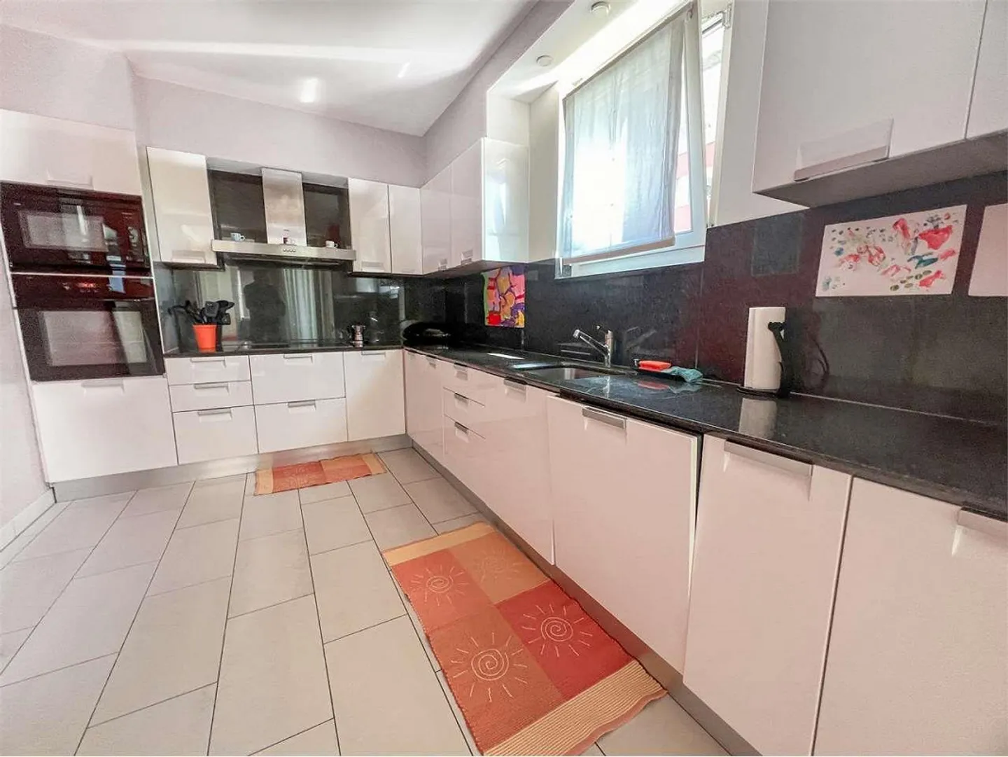 Apartment 4.5 with many advantages - Photo 9 of 13