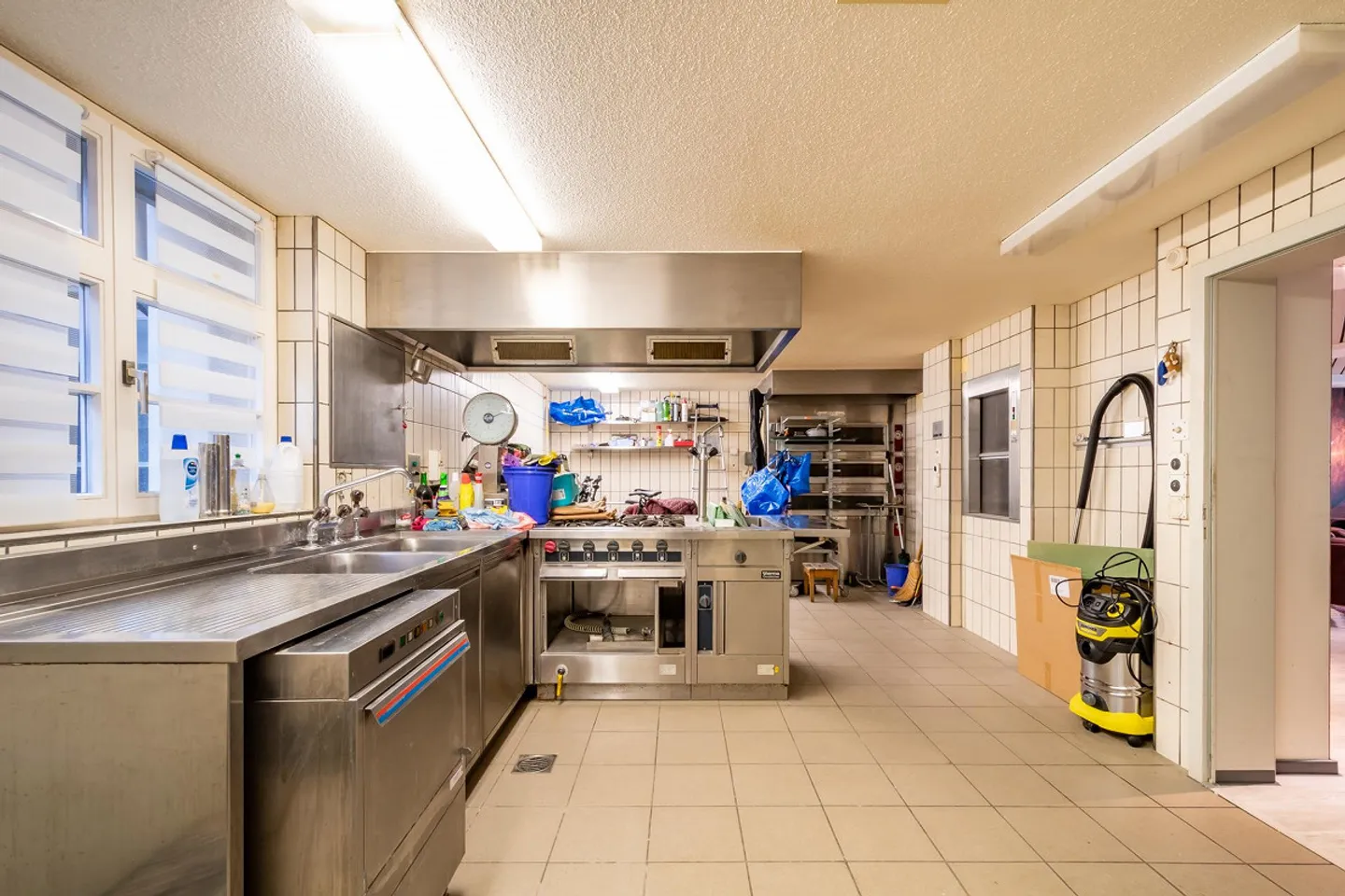 Casa storica nel centro storico con diverse possibilità - Foto 11 di 26