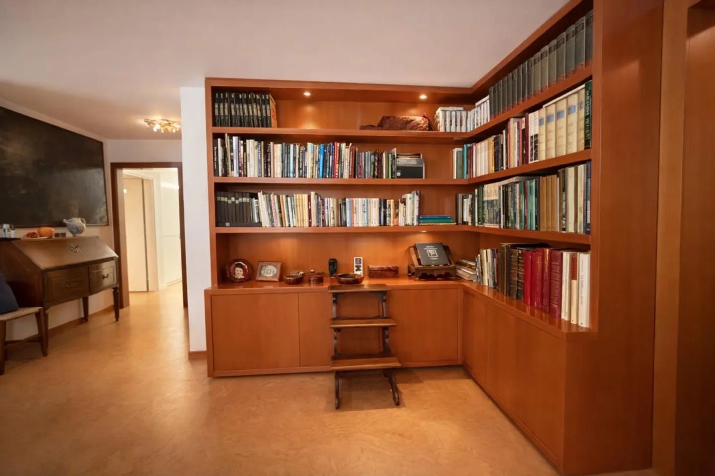 Prestigeträchtige Wohnung im Grünen - Foto 2 von 10