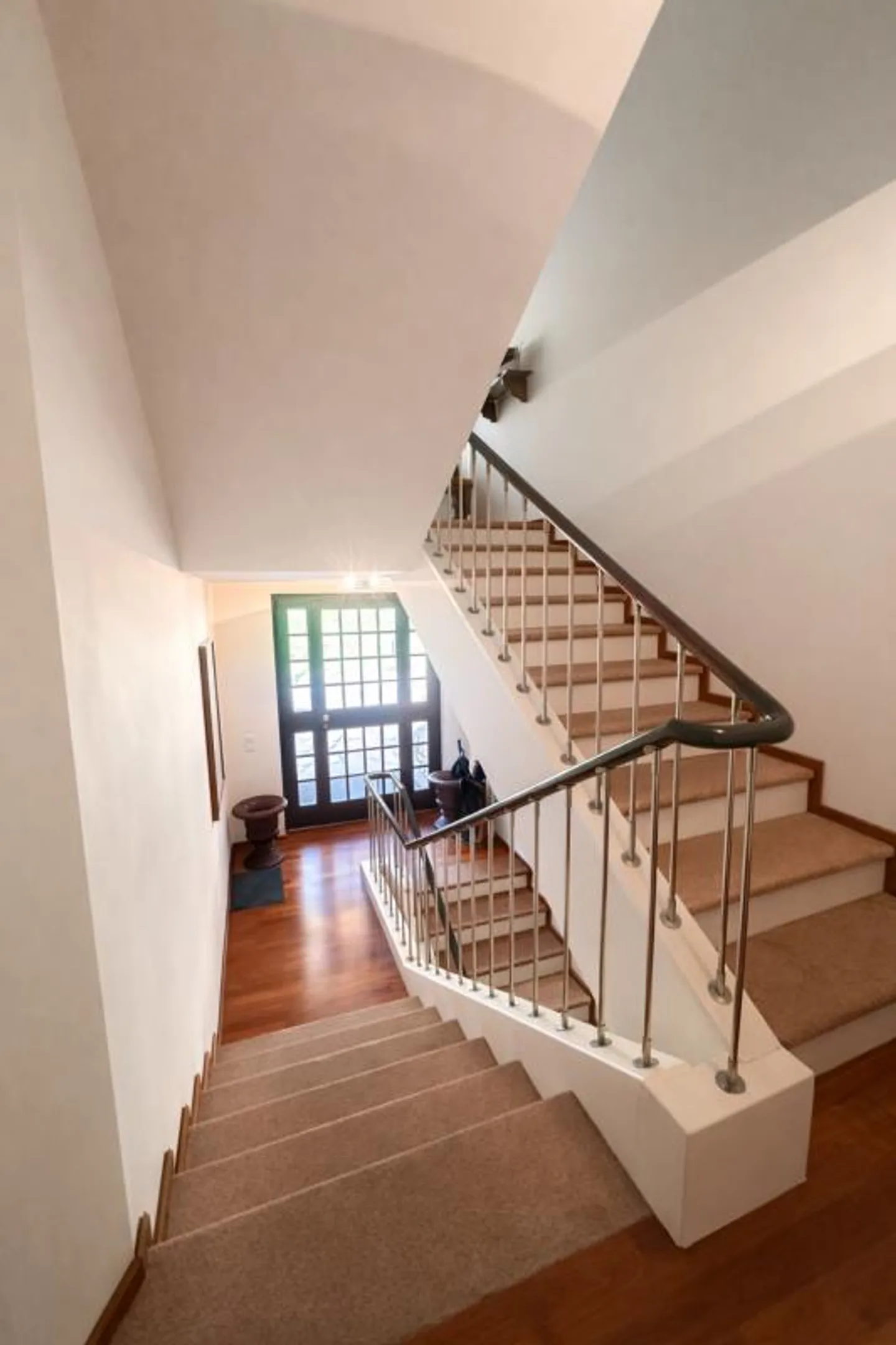 Prestigeträchtige Wohnung im Grünen - Foto 4 von 10