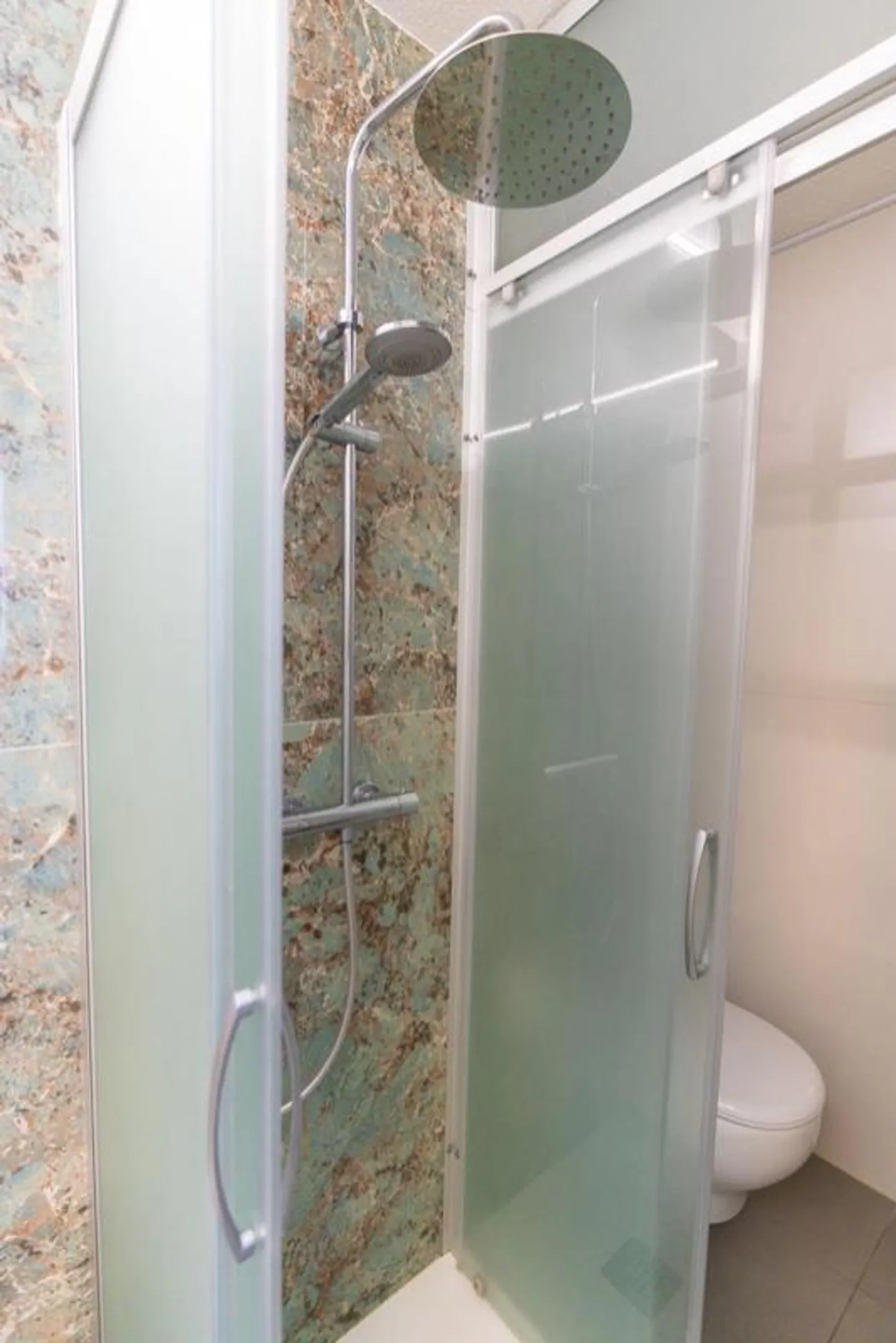 3-room apartment in Ascona also possible as a second home - Photo 9 of 10