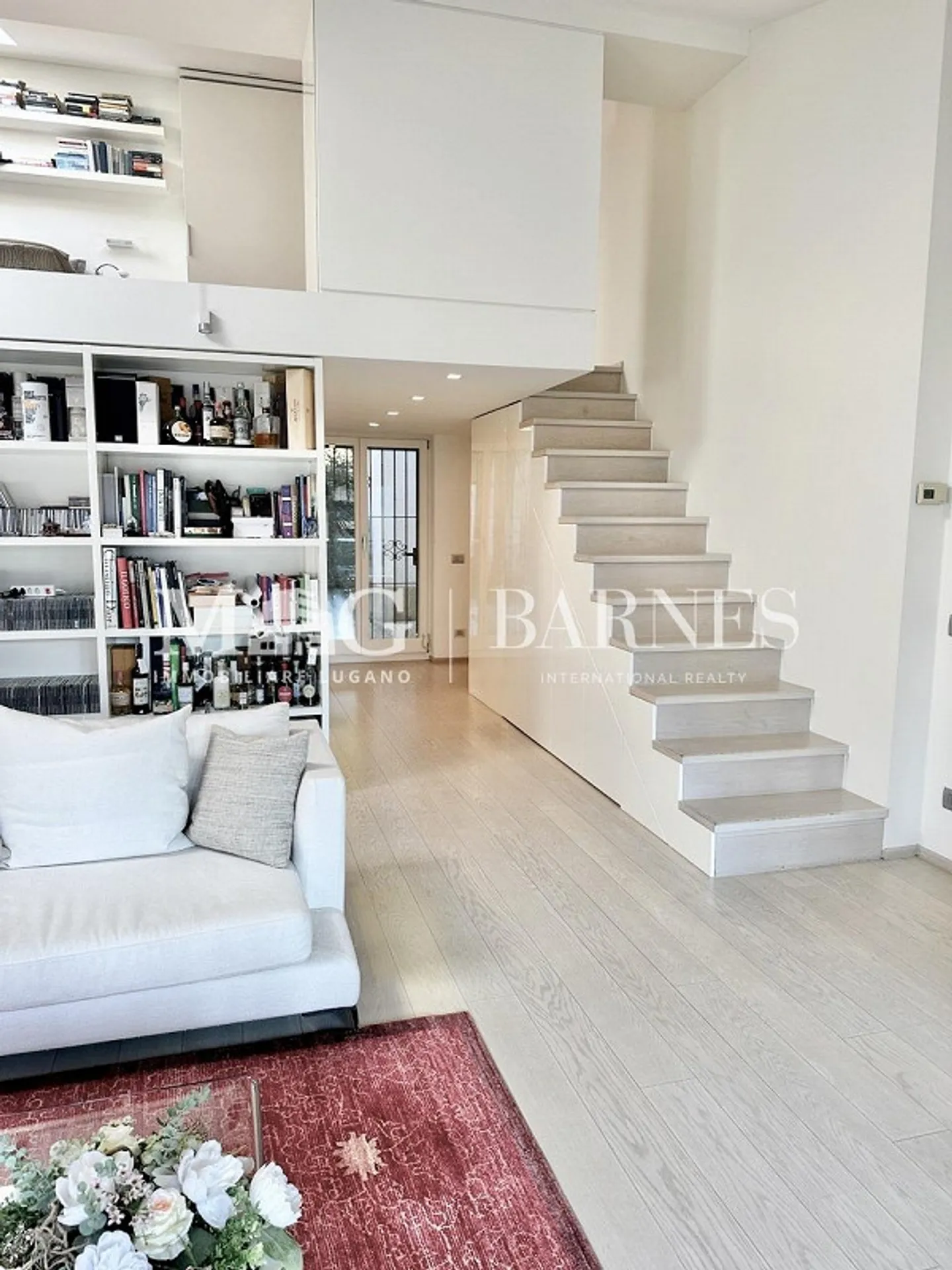 Morcote: Dachgeschoss-Penthouse 2.5 Zimmer mit Blick auf den Luganersee - Foto 7 von 13