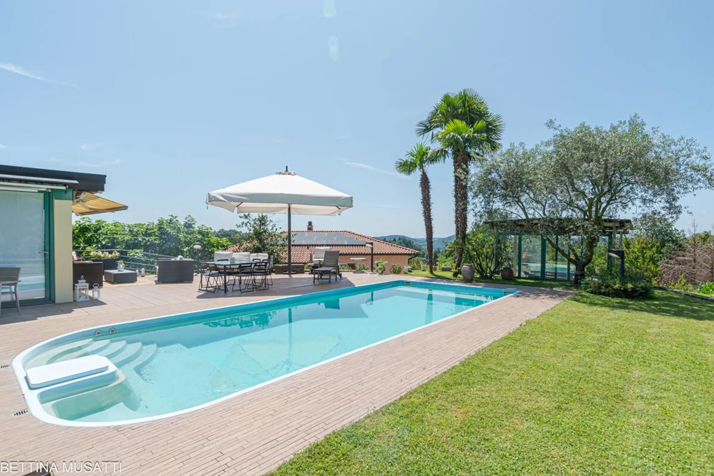 ARZO – VILLA ENCHANTERESSE AVEC PISCINE ENTRE LUXE, CONFORT ET STYLE - Photo 1 sur 14