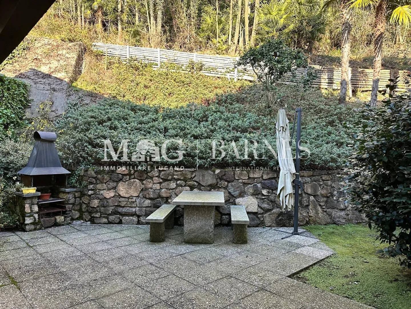 Morcote: Dachgeschoss-Penthouse 2.5 Zimmer mit Blick auf den Luganersee - Foto 13 von 13