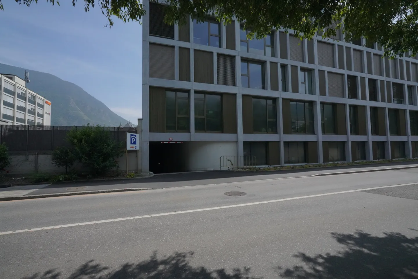Innenparkplätze in Sierre - Foto 7 von 11