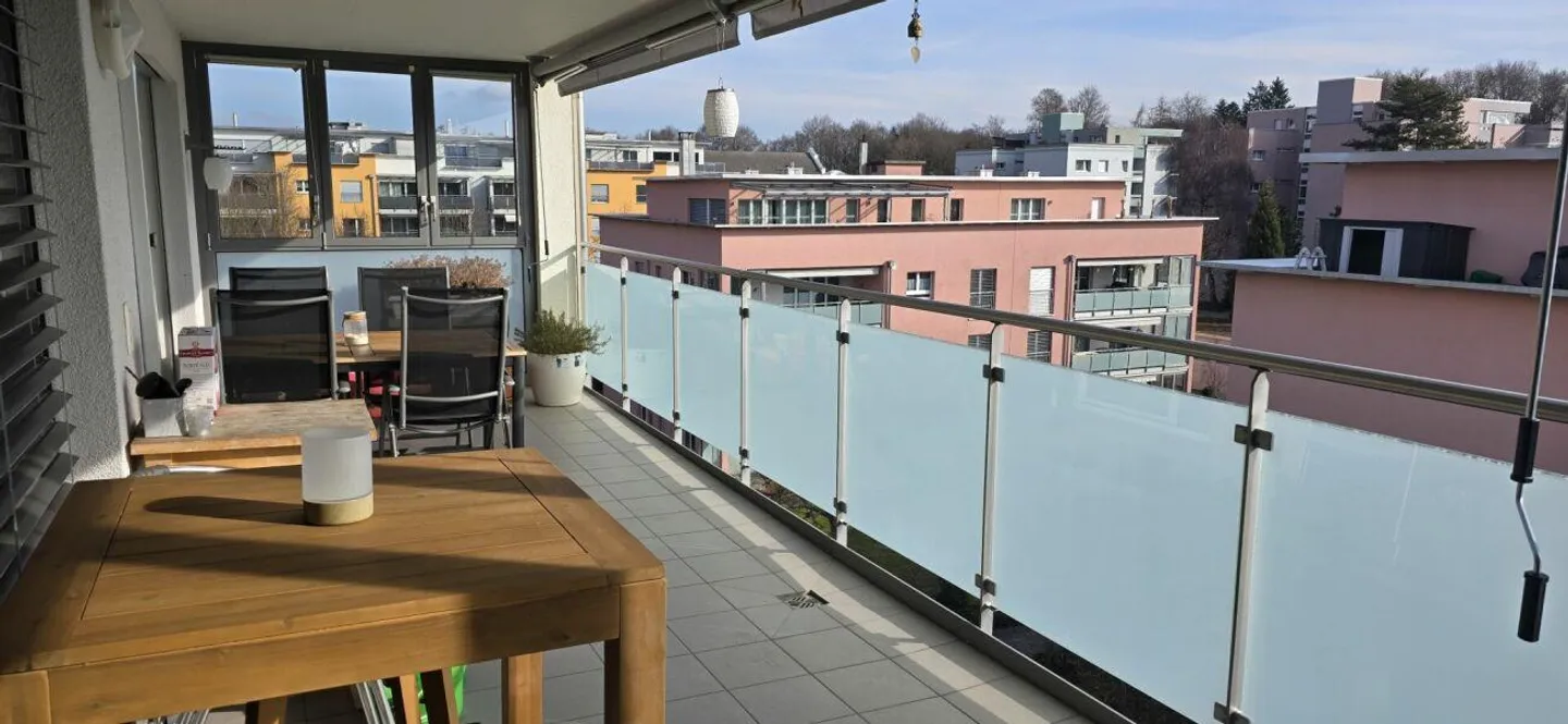 Arrive instead of setting up - Furnished 4.5 room apartment with character - Photo 16 of 16