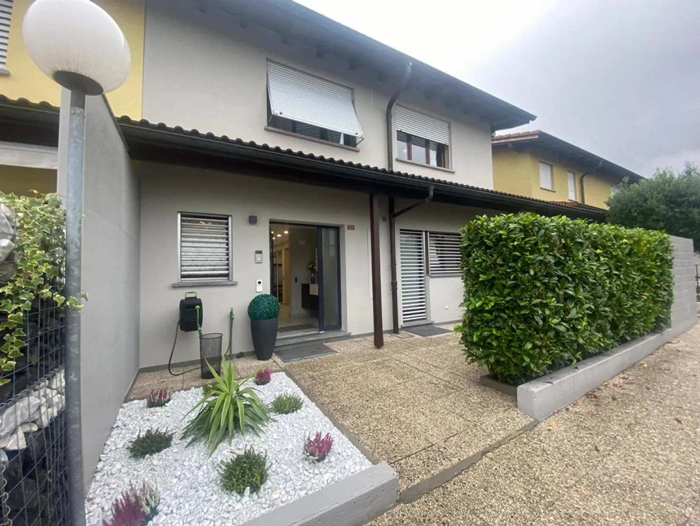 Casa singola in affitto - Foto 1 di 21