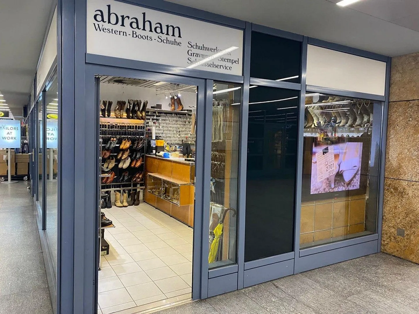 Nachfolger für Schuh- & Schlüsseldienst in Toplage (Zug, CH) gesucht - Foto 1 von 5