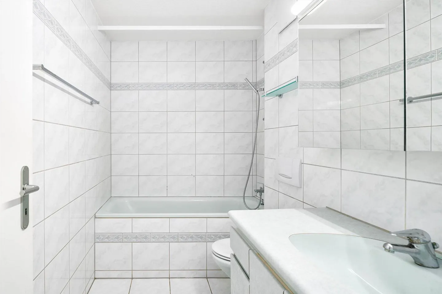 Appartement attrayant de 2,5 pièces ! - Photo 4 sur 13