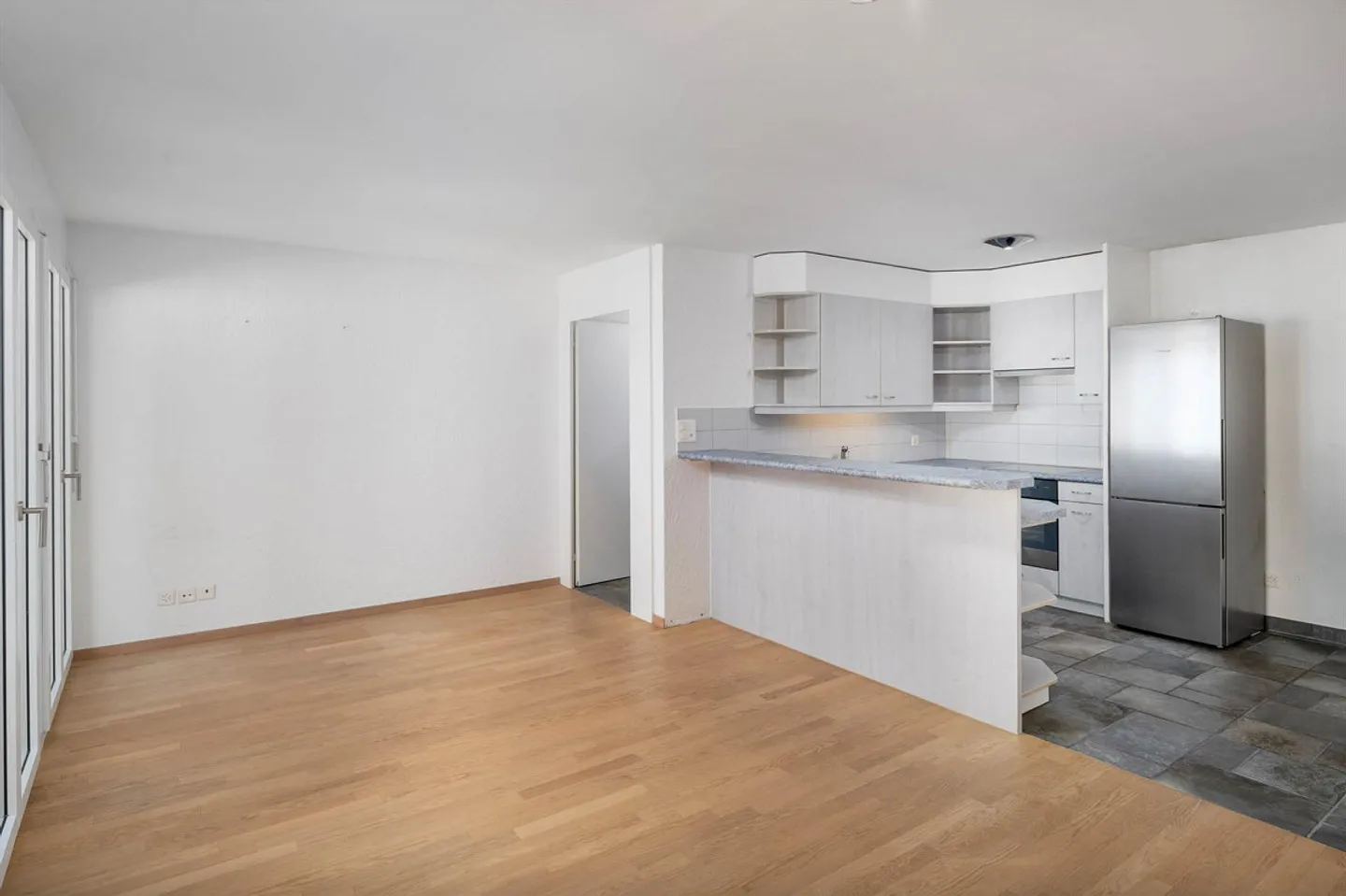 Appartement attrayant de 2,5 pièces ! - Photo 9 sur 13