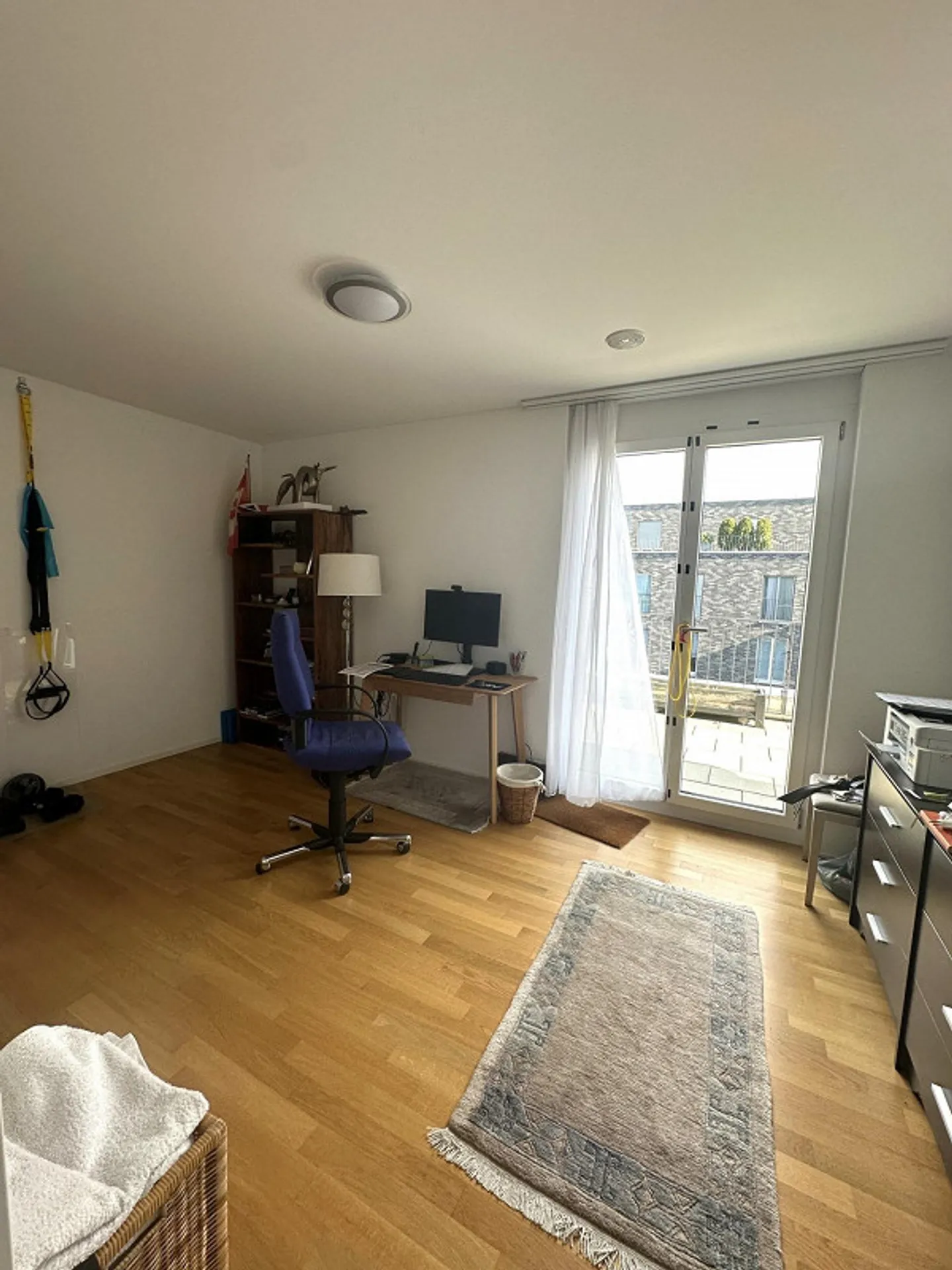 Bright 4.5-Room Attic Apartment - Photo 5 of 9