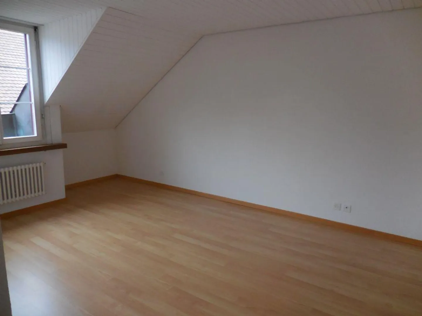 CONVIVIAL | VILLE ANCIENNE | CENTRAL - Photo 5 sur 12