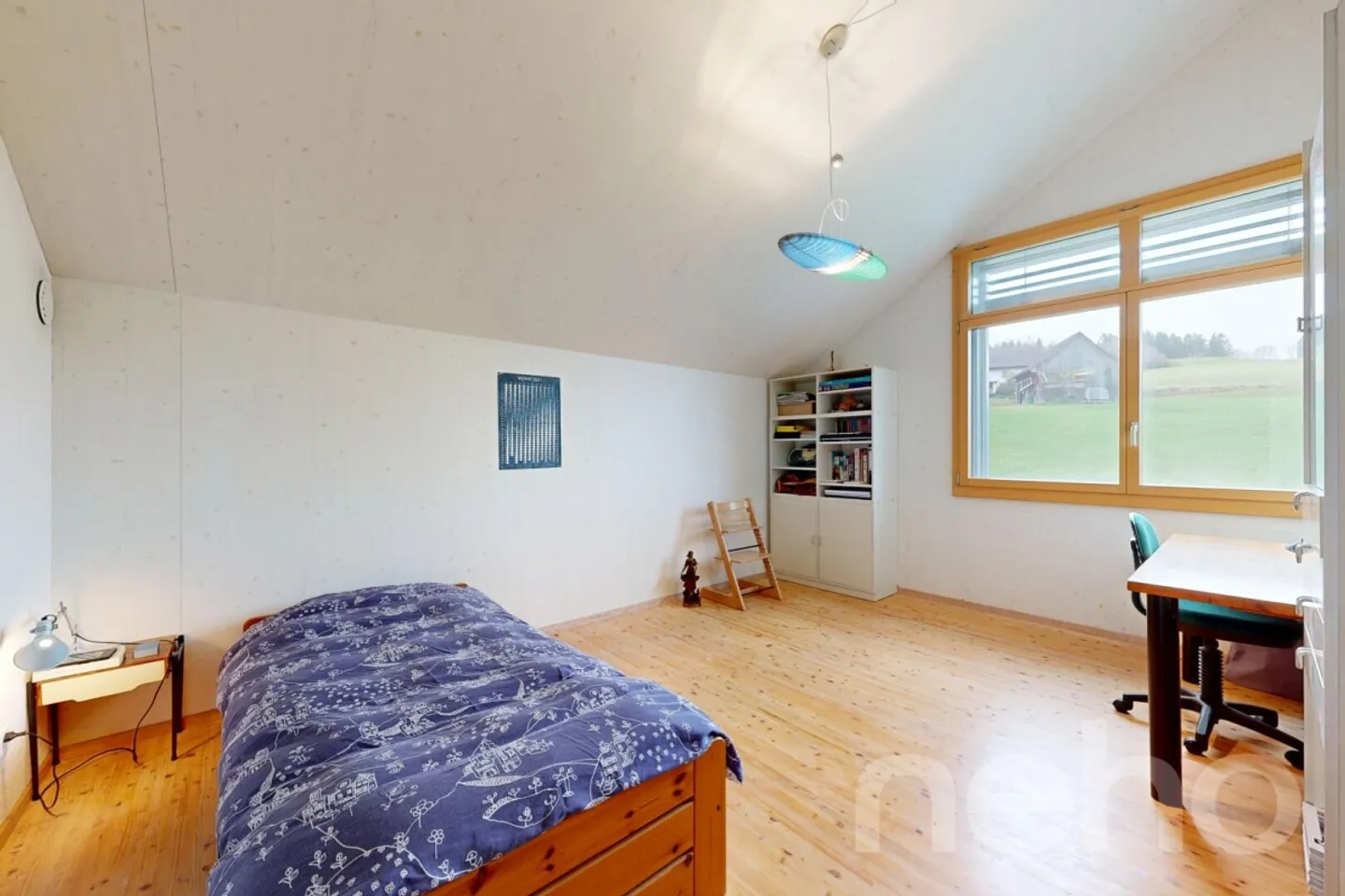 Affascinante Casa Familiare con Giardino - Foto 10 di 12