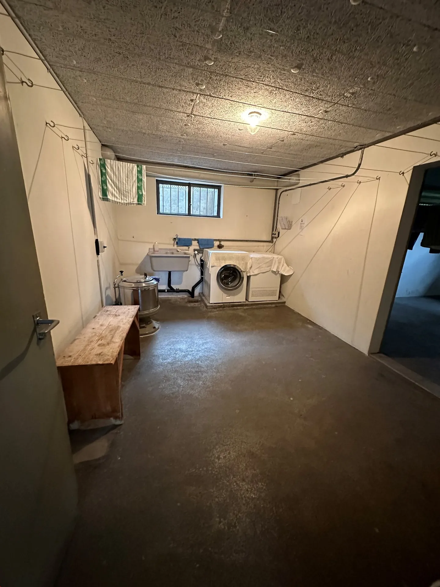 Ampio appartamento di 4,5 stanze a Zollikofen - Foto 11 di 13