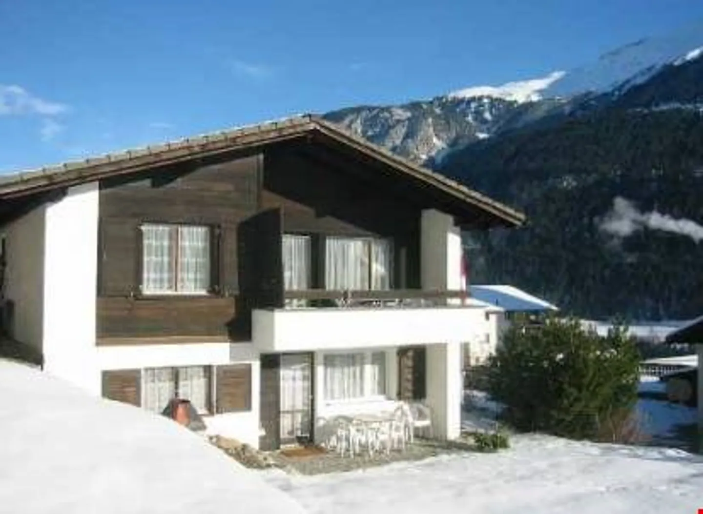 Maison individuelle avec appartement, vue de rêve - Photo 1 sur 20