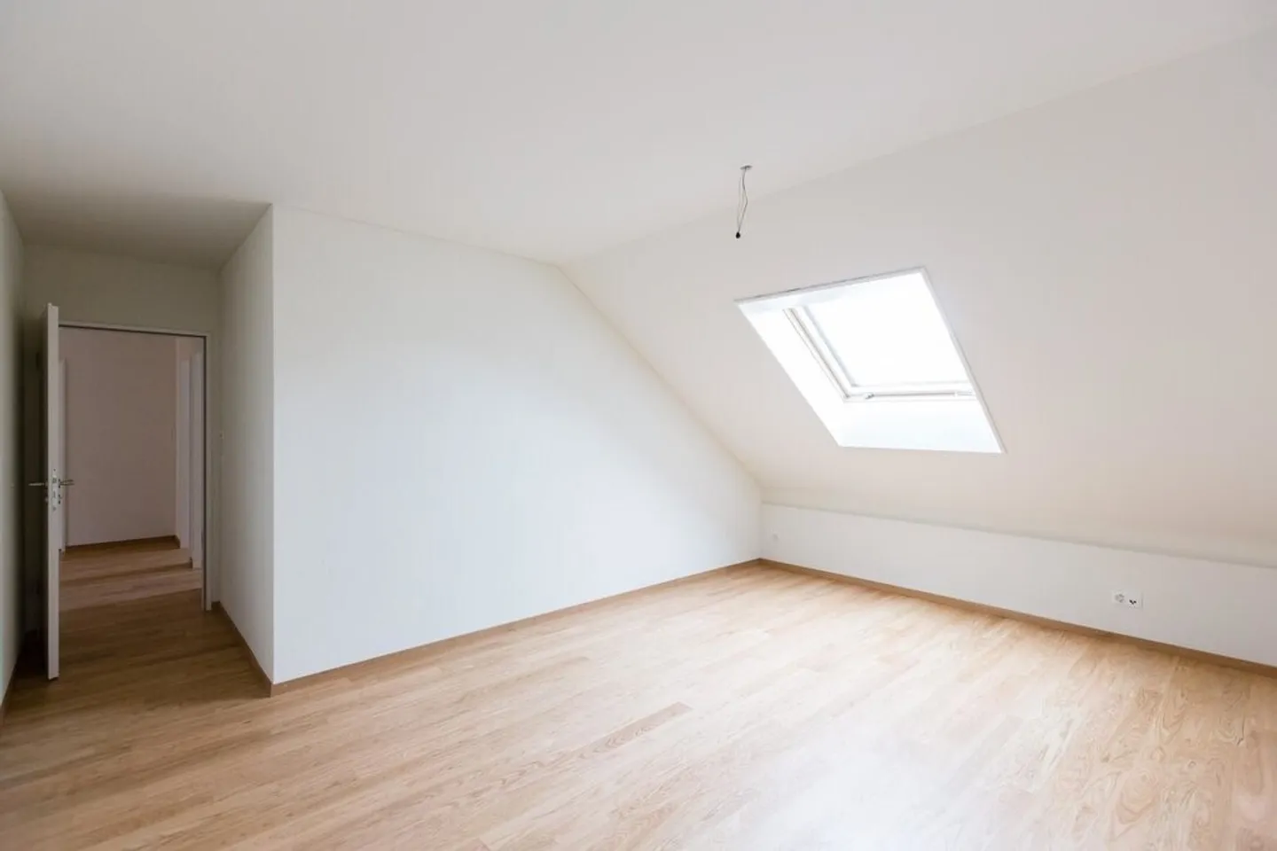 Moderne Attikawohnung in Breitenbach - Foto 3 von 7
