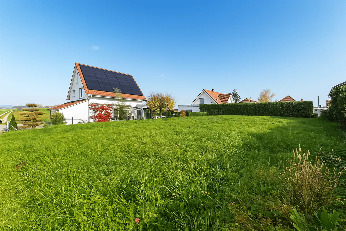 Your dream of home ownership begins here - Photo 2 of 4