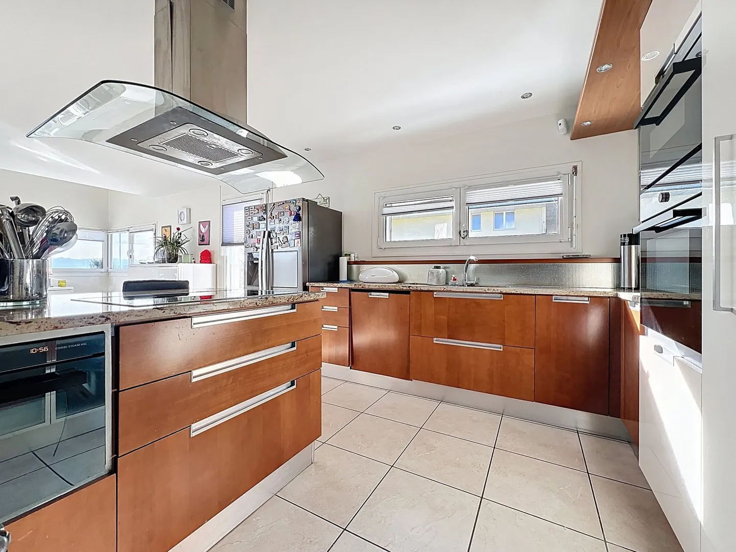 Villa with unobstructed view, spacious rooms, and quiet surroundings – Vaumarcus - Photo 5 of 14