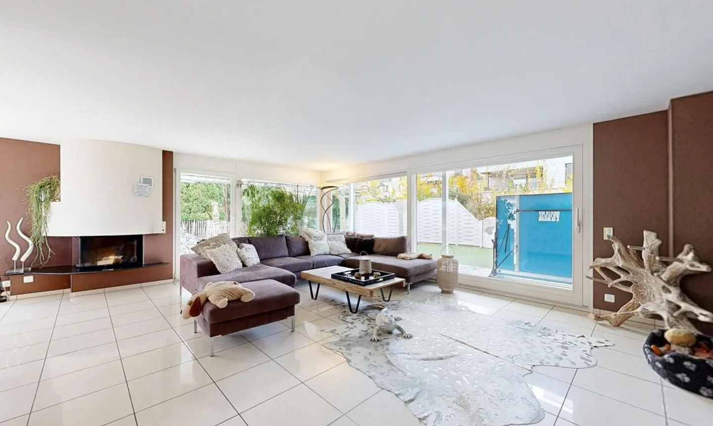 Spacious Single-Family Home with Garden Oasis and Lake View - Photo 7 of 13