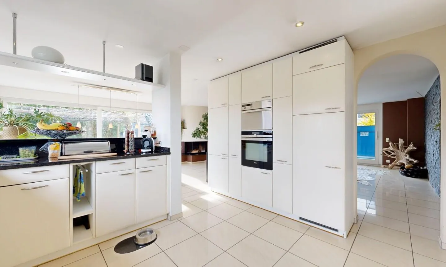 Spacious Single-Family Home with Garden Oasis and Lake View - Photo 9 of 13