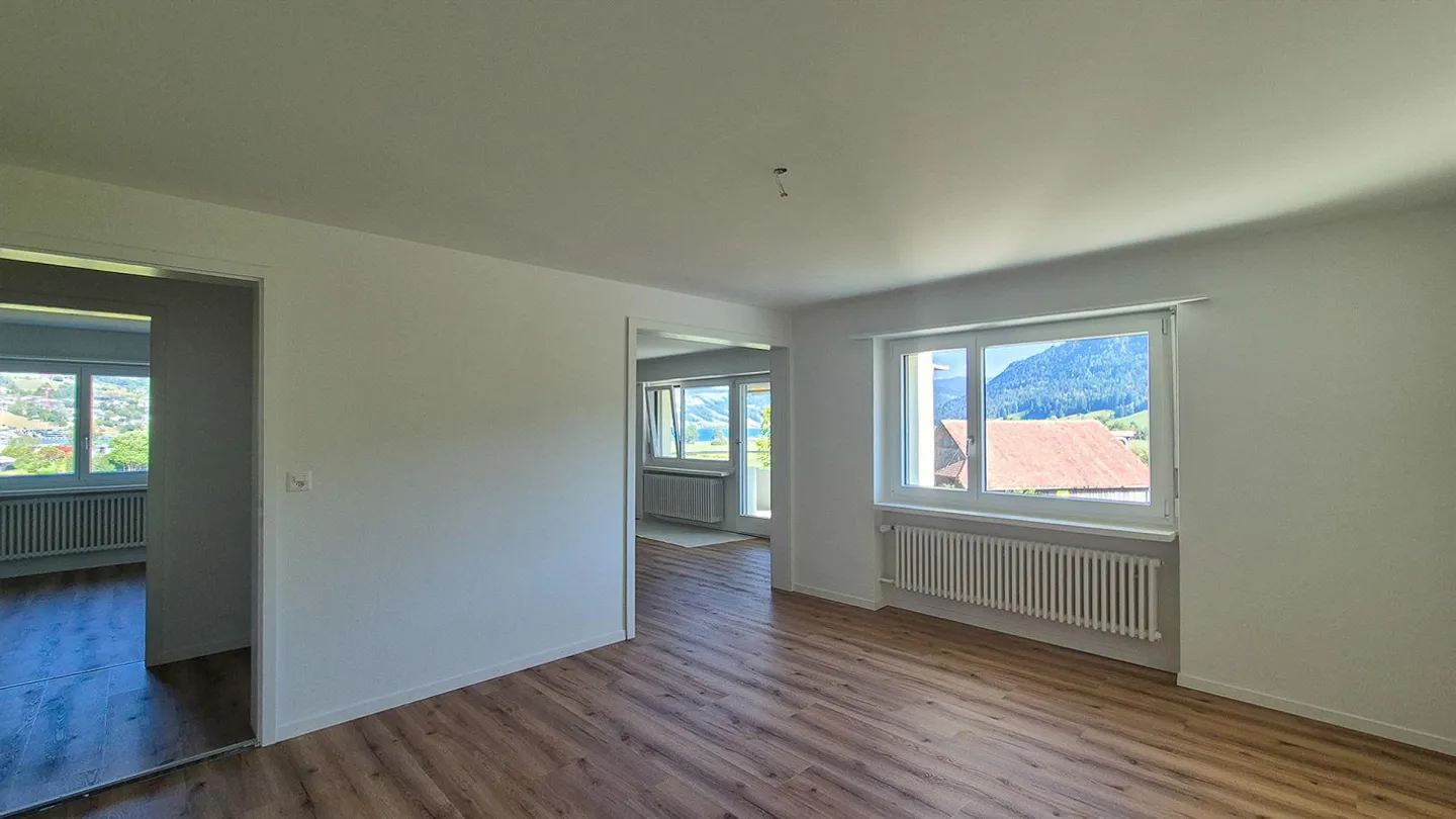 Charmante Wohnung mit Seesicht - Foto 4 von 10