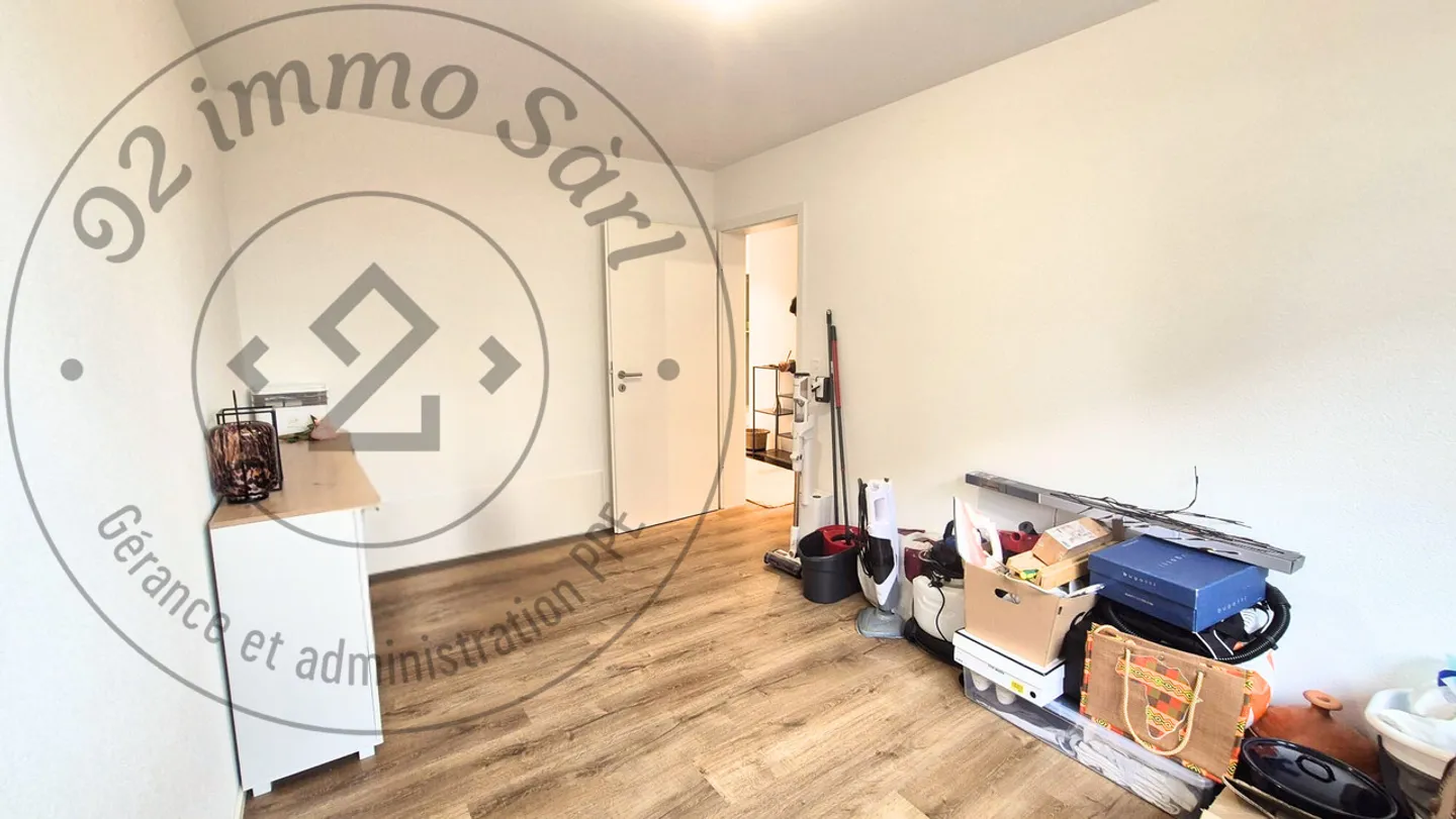 New 4.5 Room Apartment in Cottens - Photo 6 of 8