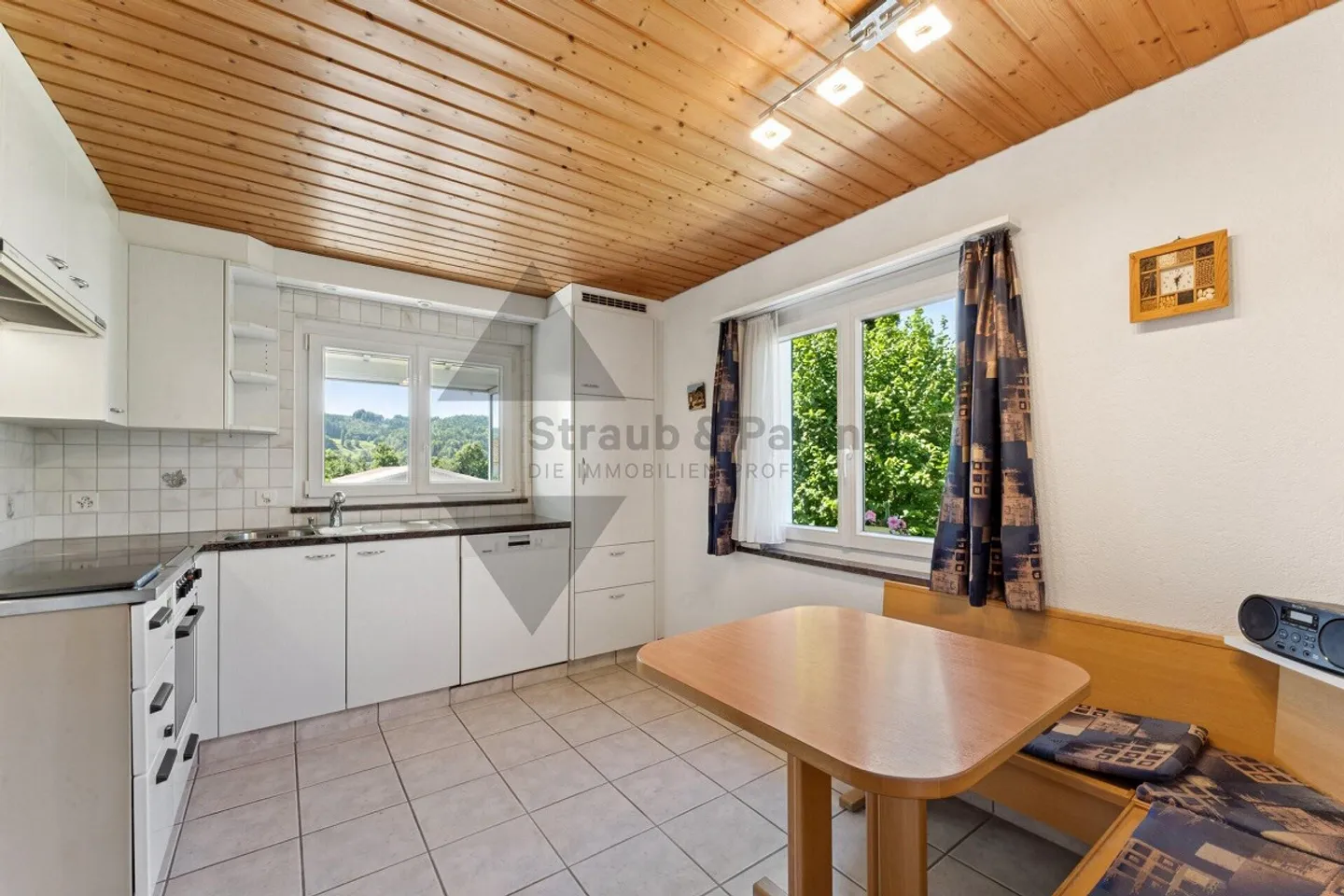 GIOIELLO CON UTILIZZO VERSATILE | ANCHE COME CASA A 2 GENERAZIONI - Foto 5 di 13