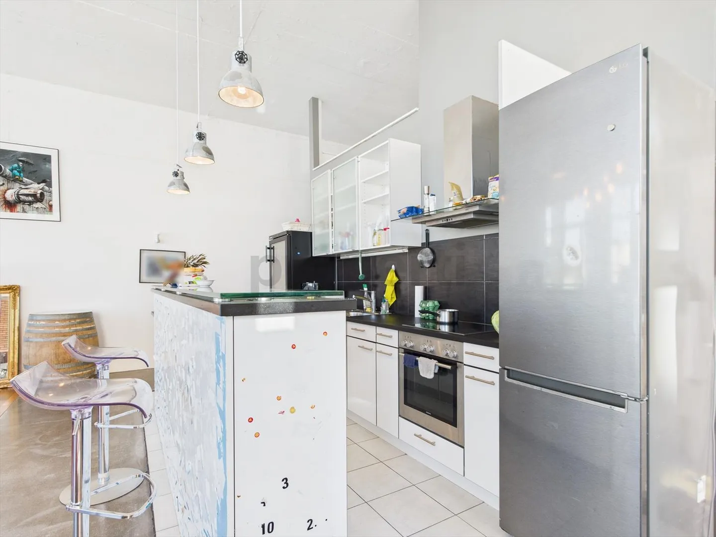 Bright and modern 2.5-room loft in the heart of Lausanne - Photo 7 of 12