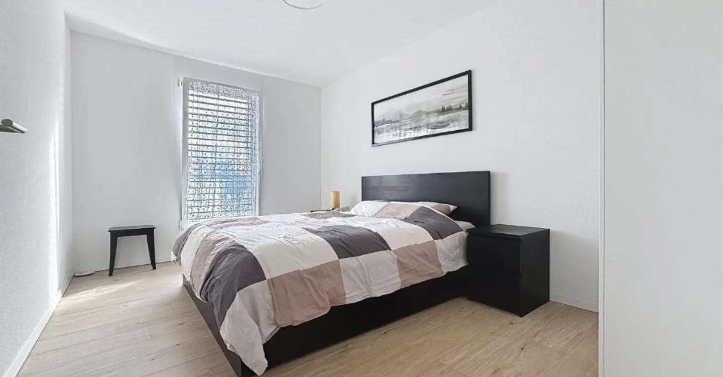 3.5 Room Apartment - Photo 4 of 7