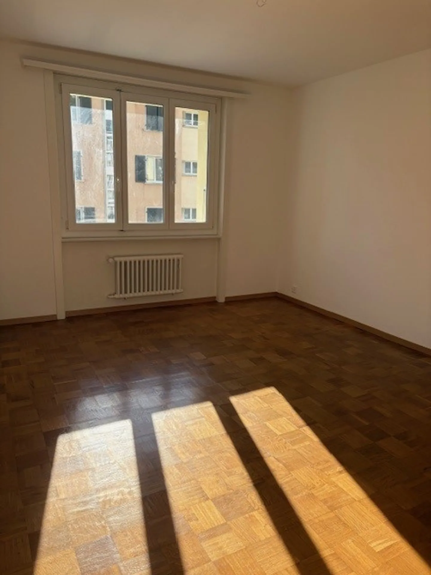 3.5 Room Apartment - Photo 7 of 10