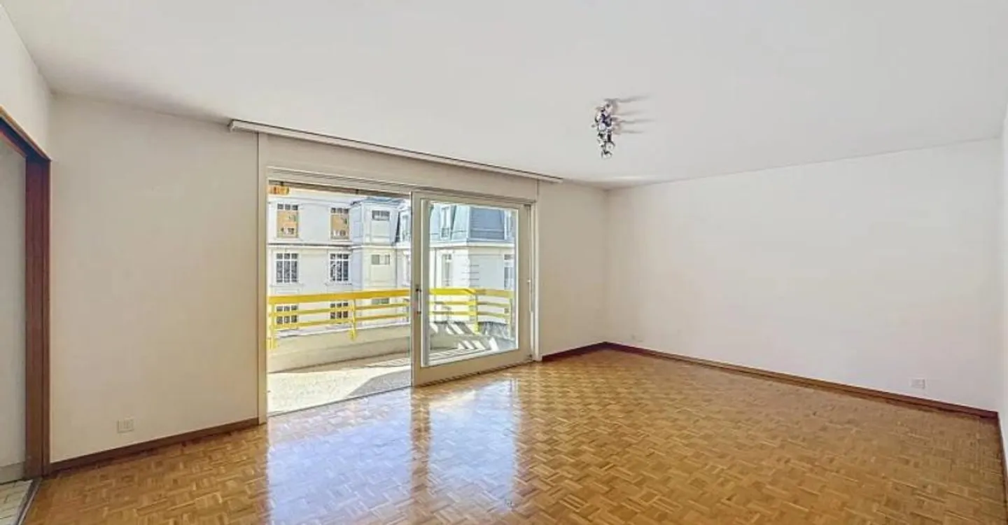 Appartamento ristrutturato 3.5 locali - Foto 8 di 8