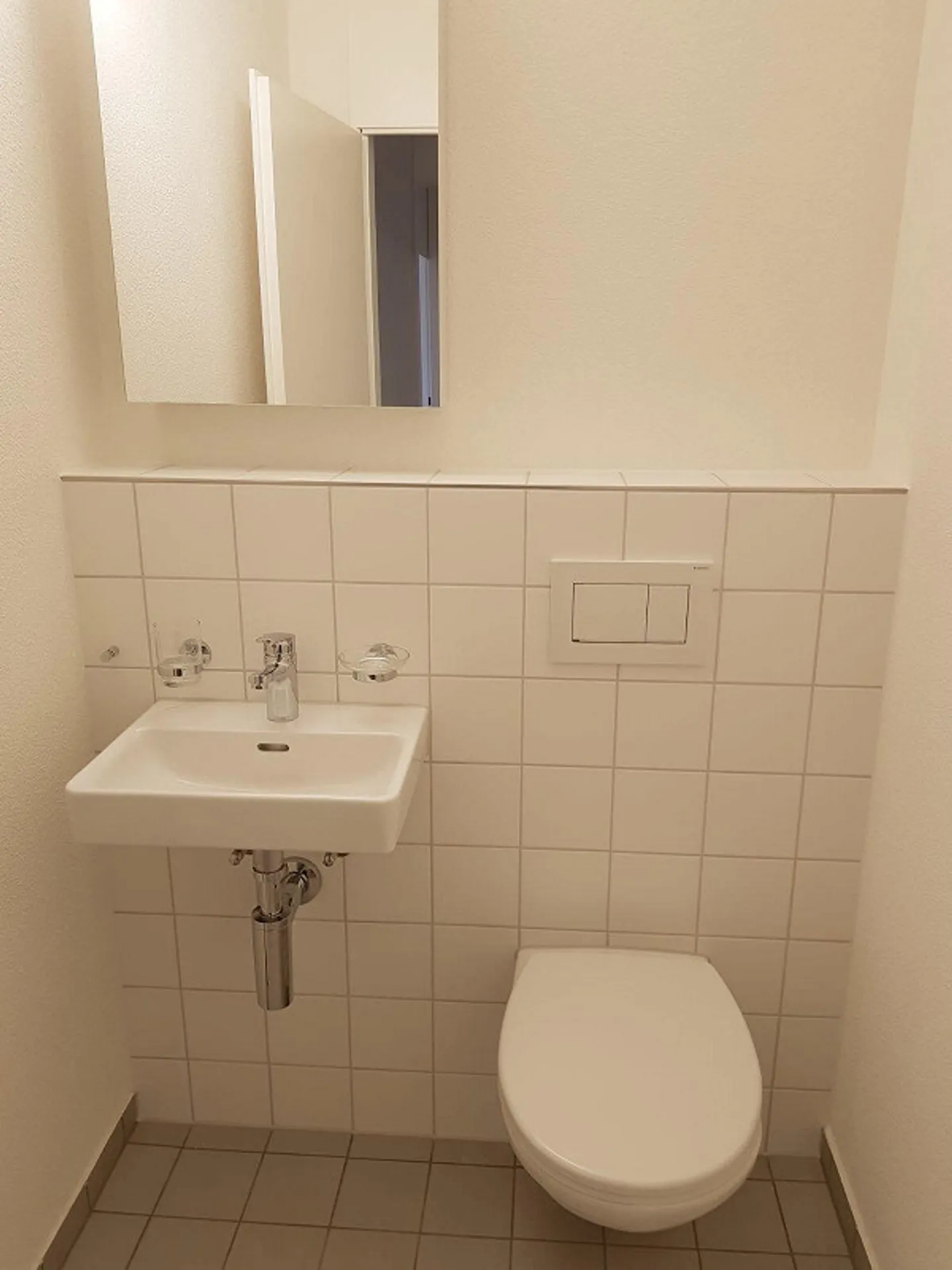 Moderne Wohnung mit Balkon - Foto 10 von 11
