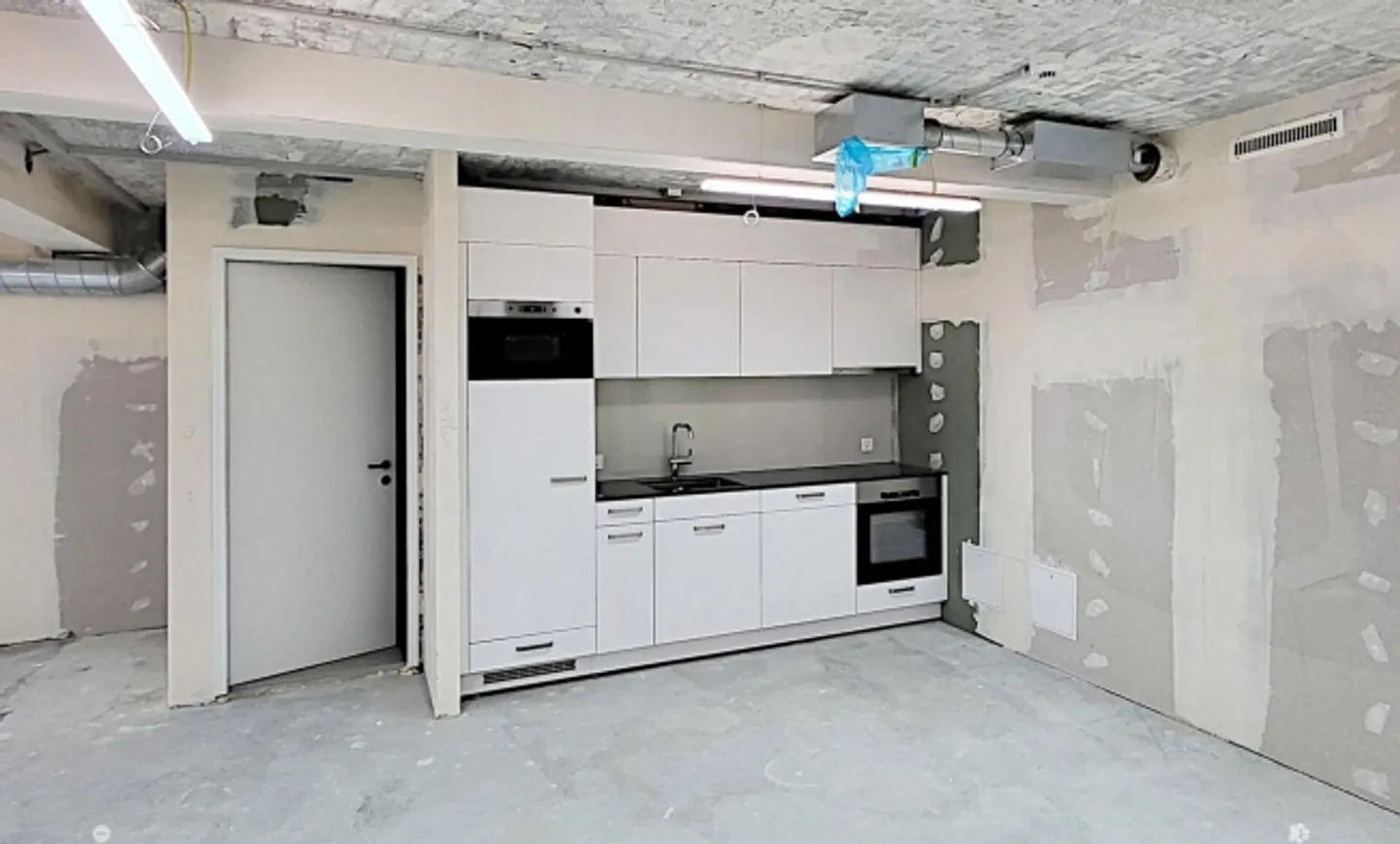 «"Zentrale Büroflächen - teilsaniert mit Option zur Fertigstellung!"» - Foto 5 von 13