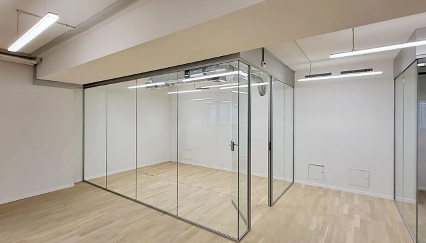 «"Zentrale Büroflächen - teilsaniert mit Option zur Fertigstellung!"» - Foto 12 von 13