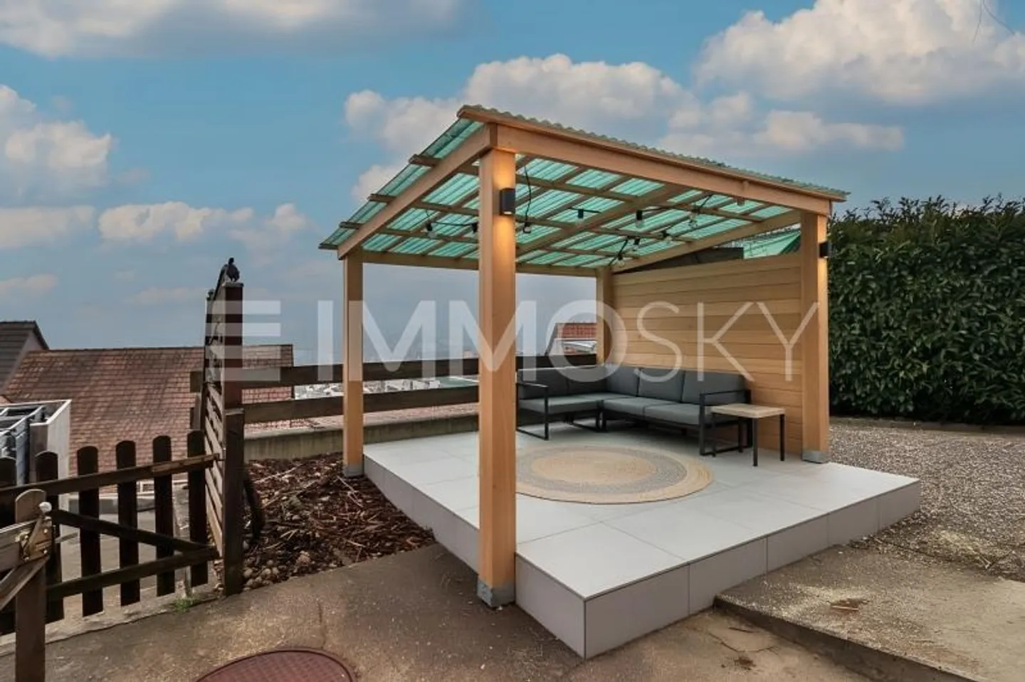 Zweifamilienhaus mit Potenzial - Foto 5 von 5