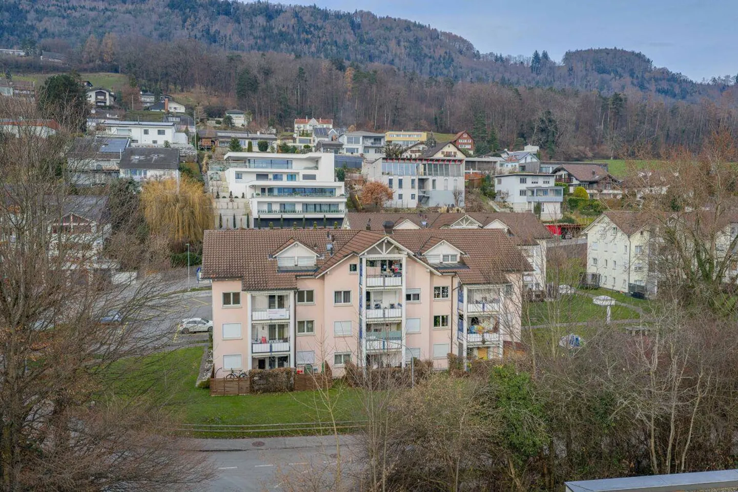 Appartamento 3.5 locali - Foto 2 di 11