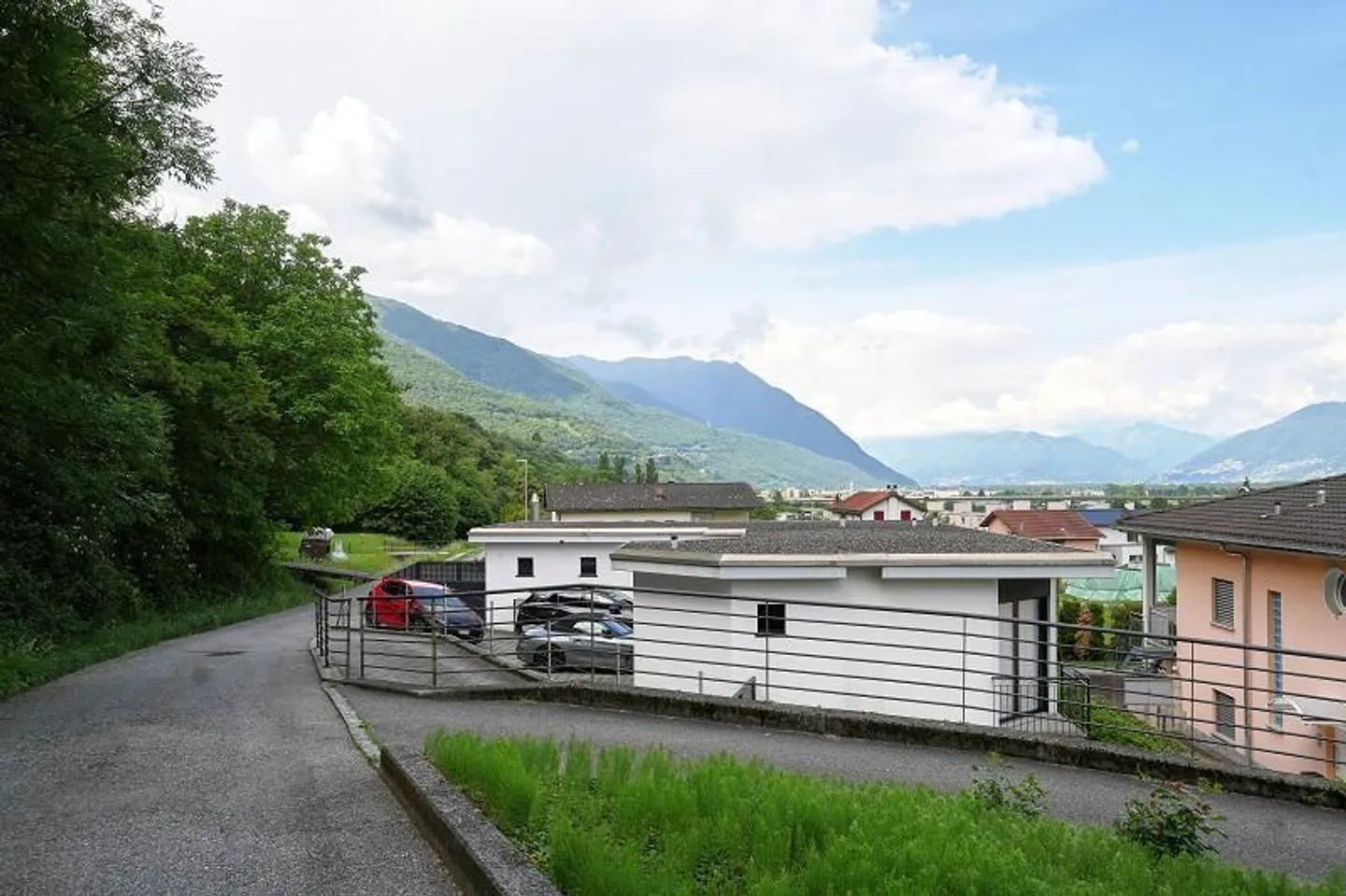 Villa de 6 1/2 pièces dans un endroit calme avec vue - Photo 41 sur 42