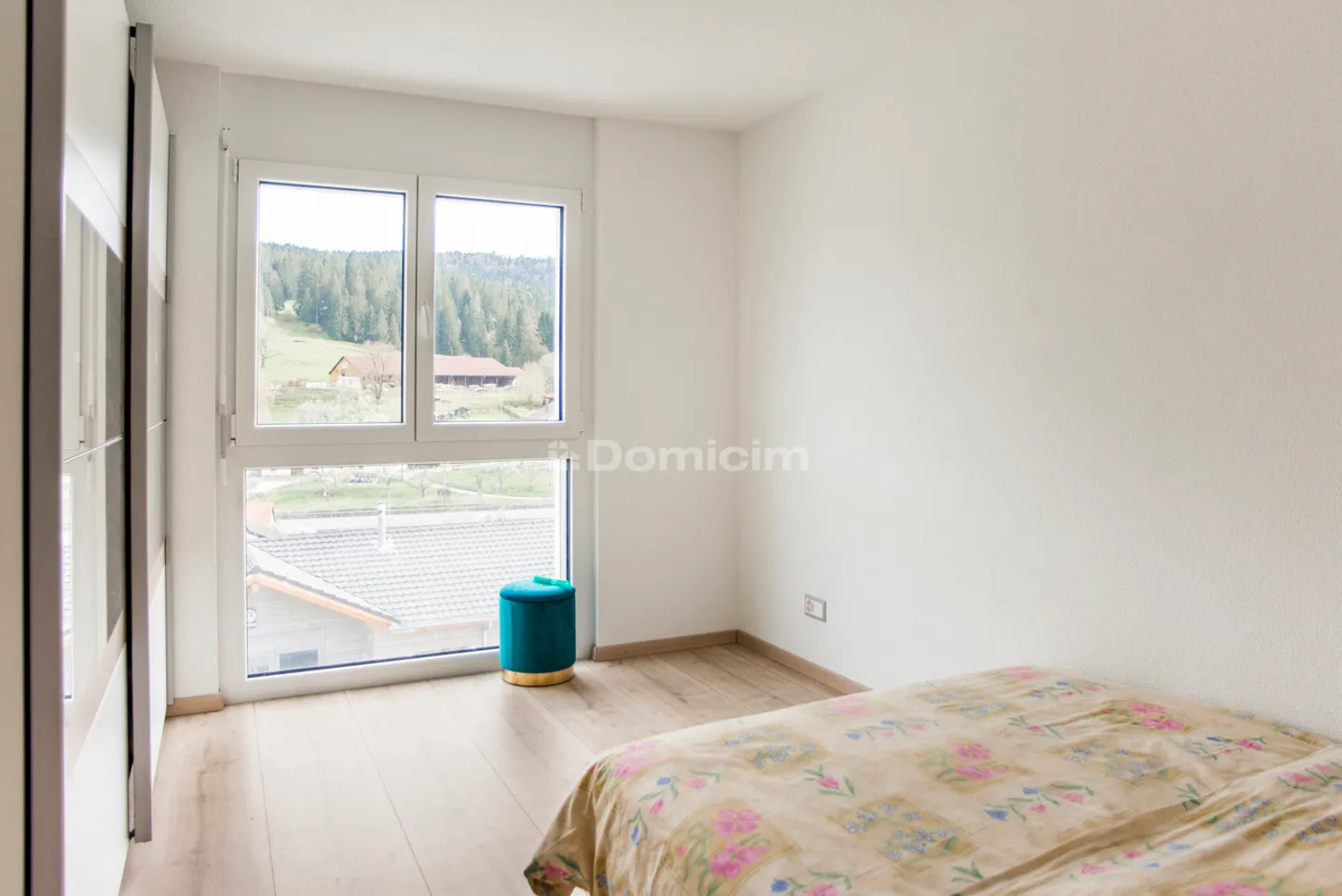 Vaste villa moderne de 7.5 pièces - Photo 9 sur 12