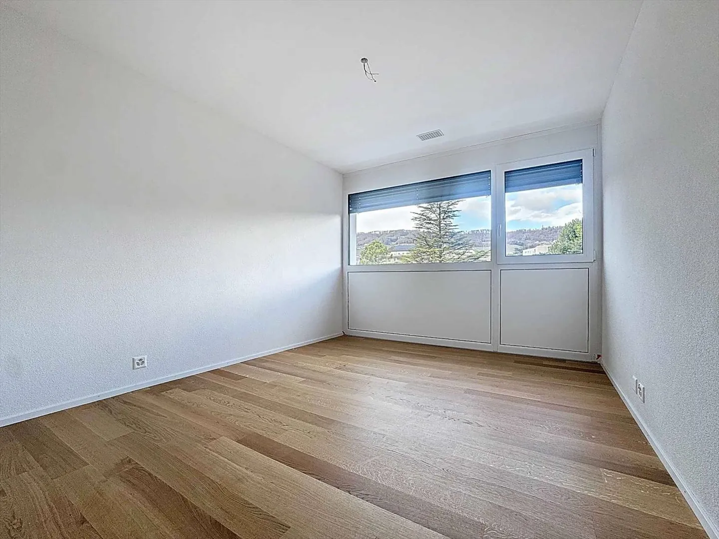 Attique de Luxe avec Terrasse - Photo 5 sur 13